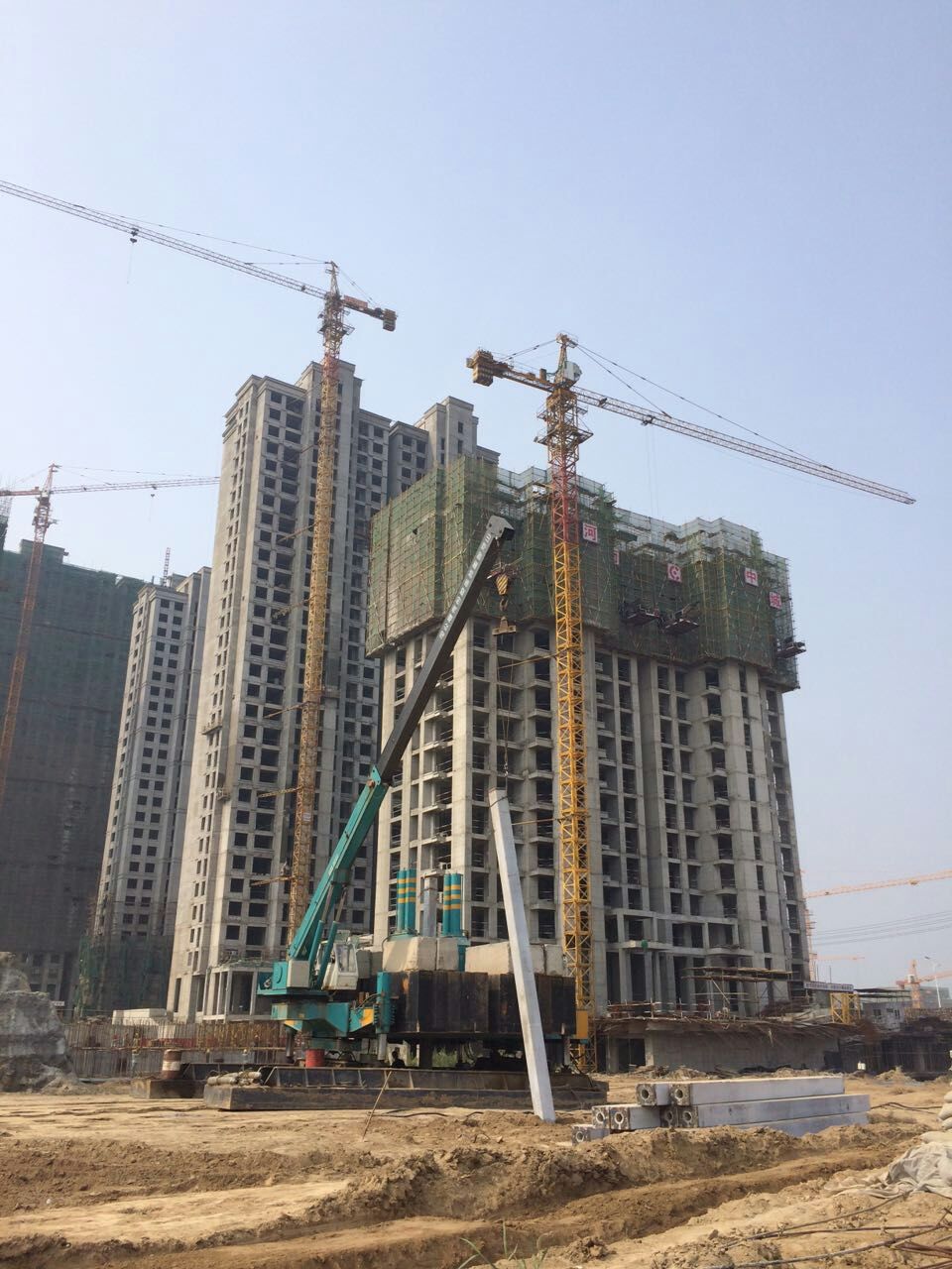 静压桩机工地施工实拍